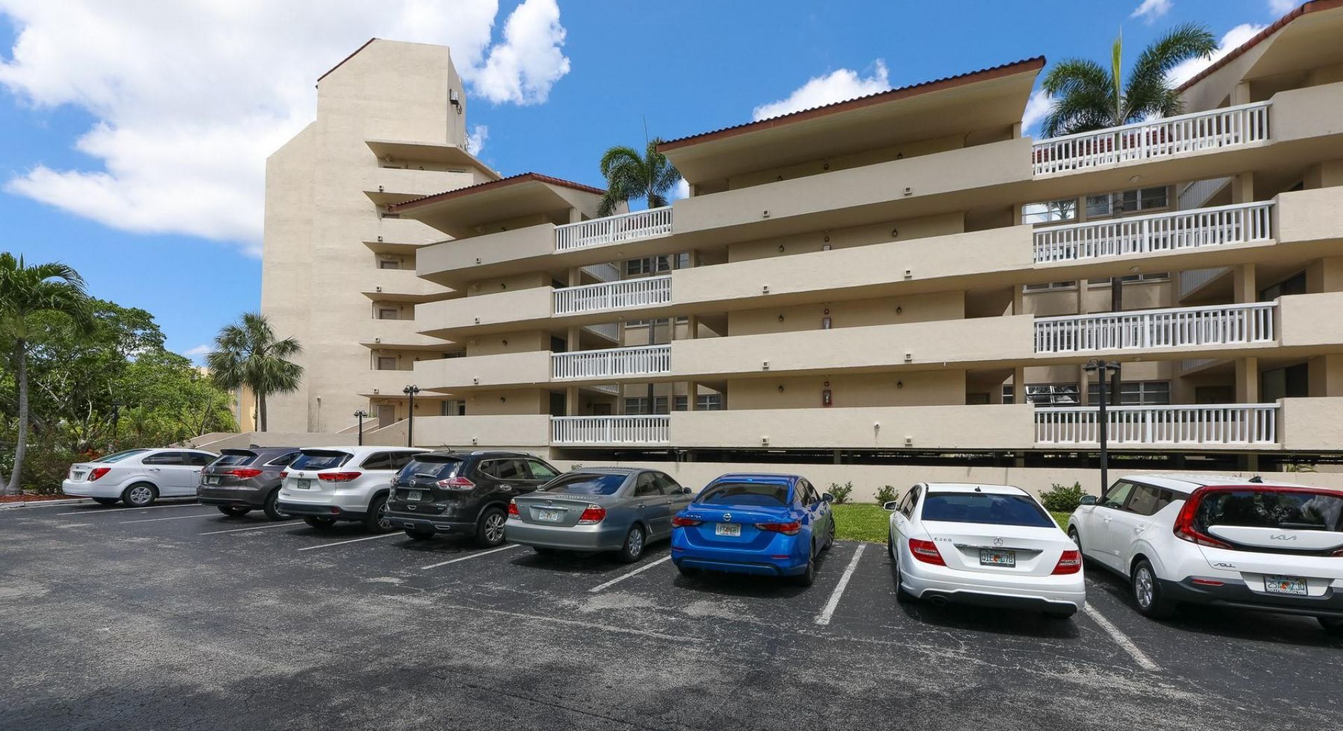 7081 Environ Boulevard, Unit 143, Lauderhill, FL 33319 Photo