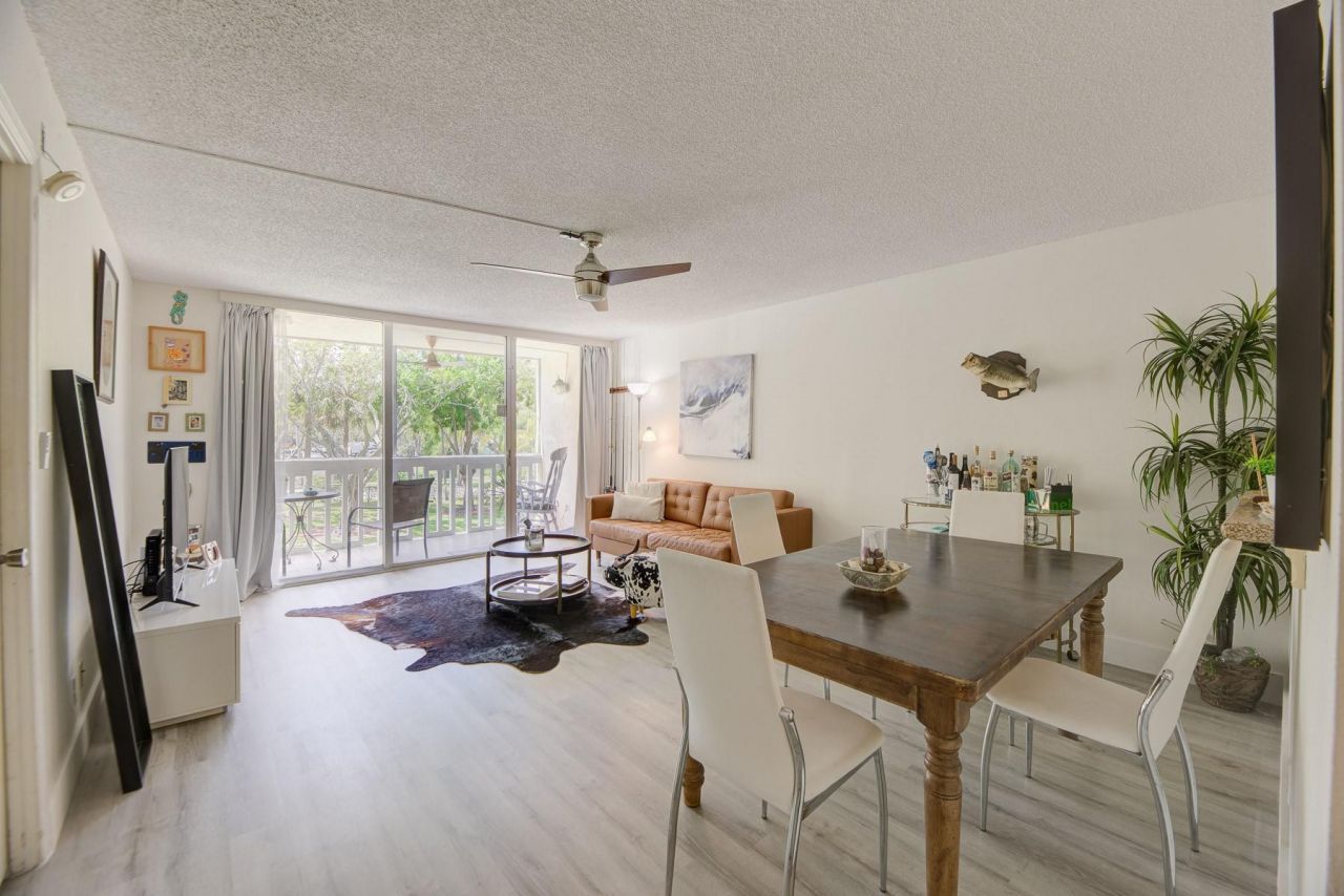 7081 Environ Boulevard, Unit 143, Lauderhill, FL 33319 Photo