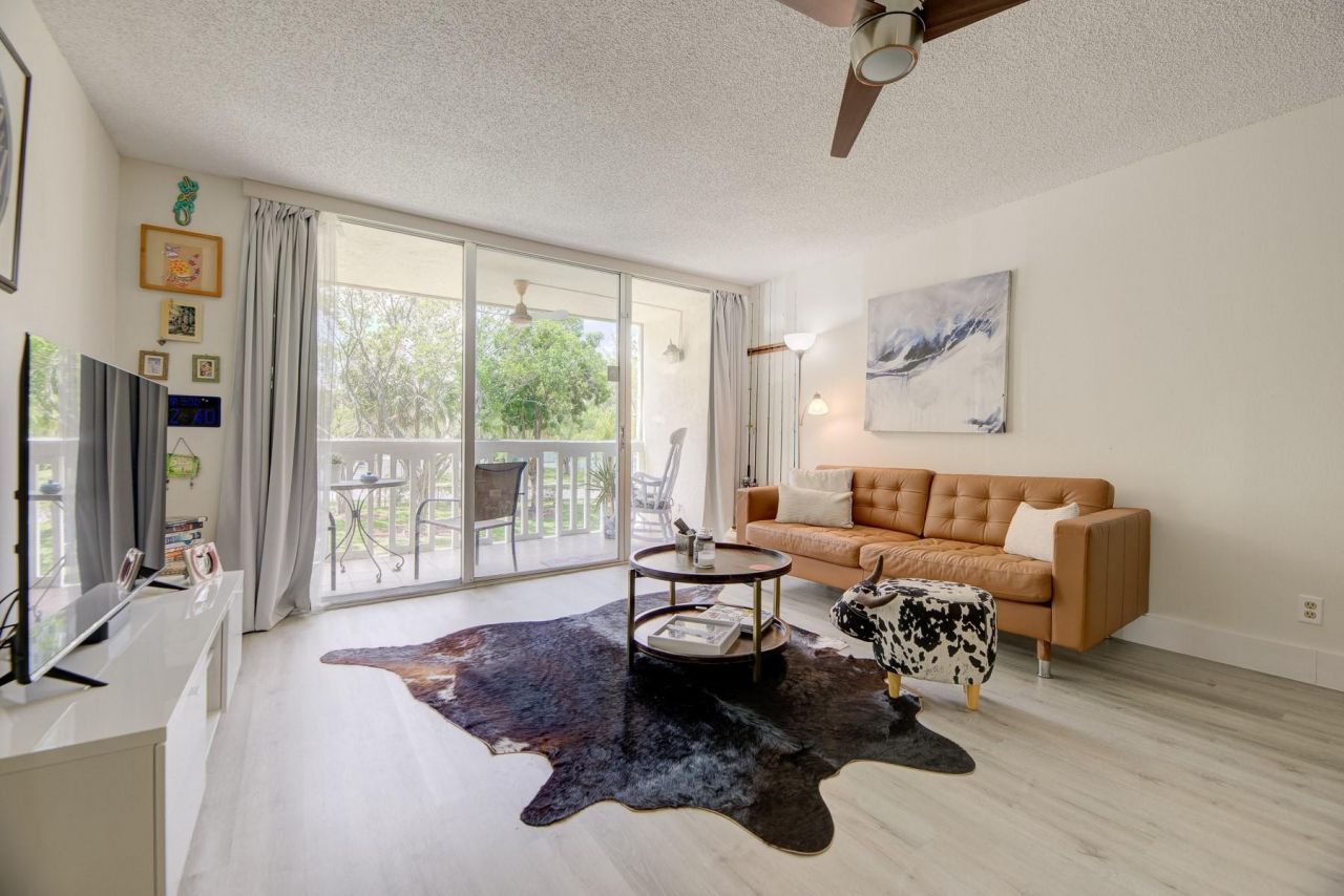 7081 Environ Boulevard, Unit 143, Lauderhill, FL 33319 Photo
