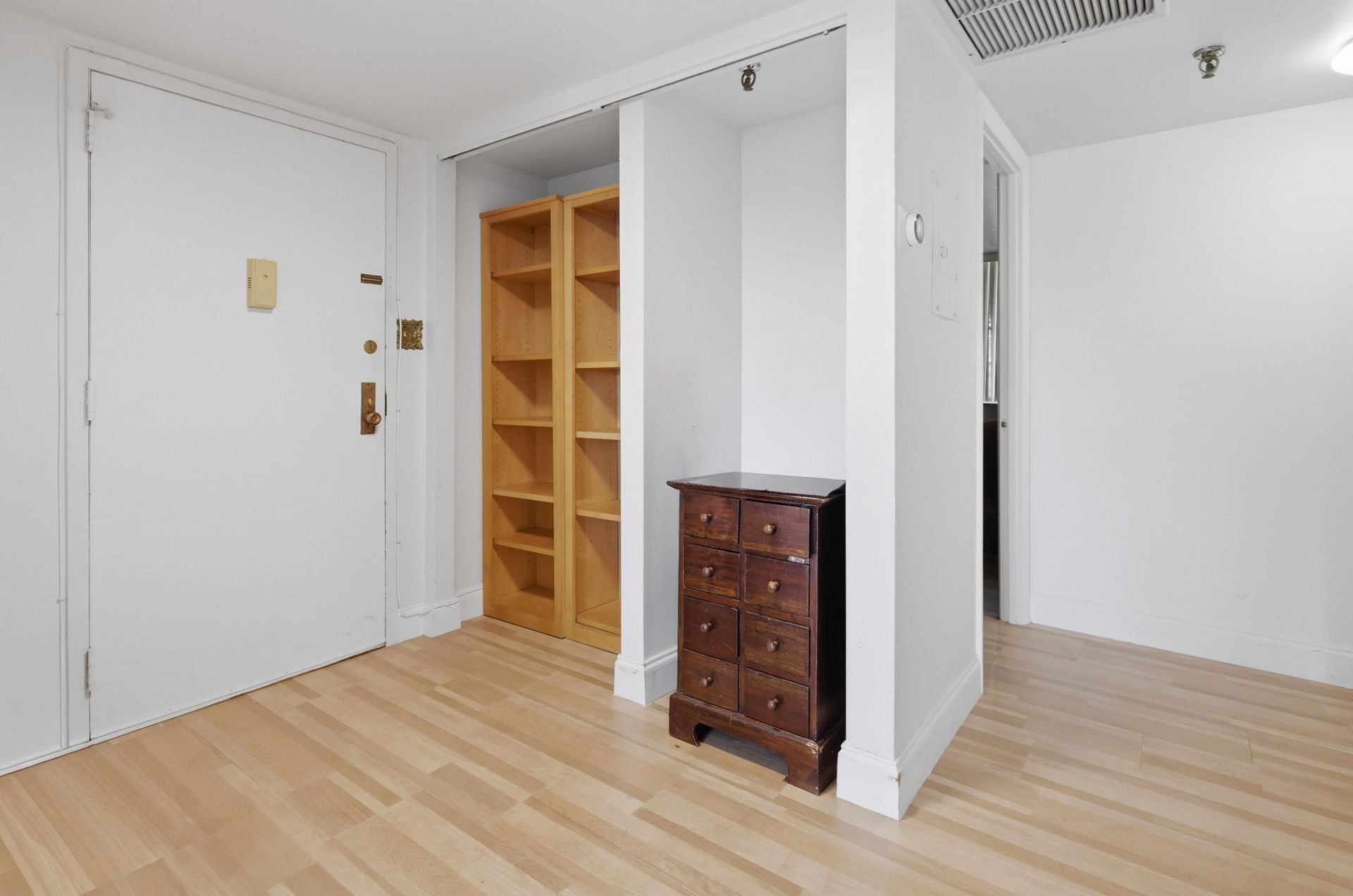 661 NE 195th Street, Unit 310, Miami, FL 33179 Photo