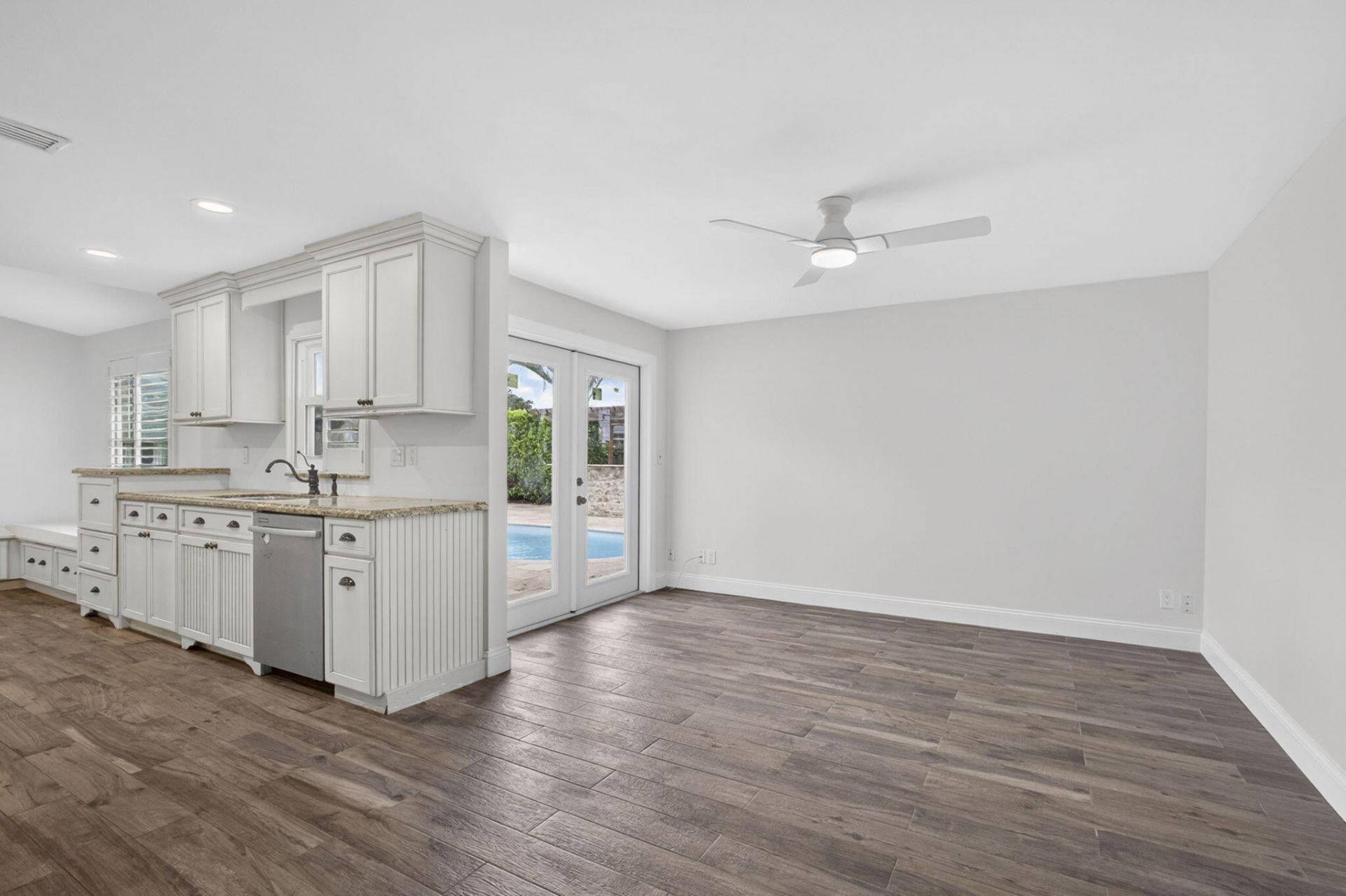8443 Elaine Drive, Boynton Beach, FL 33472 Photo
