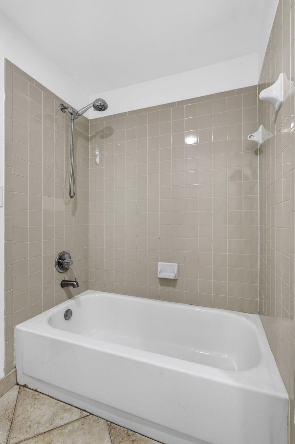 8443 Elaine Drive, Boynton Beach, FL 33472 Photo