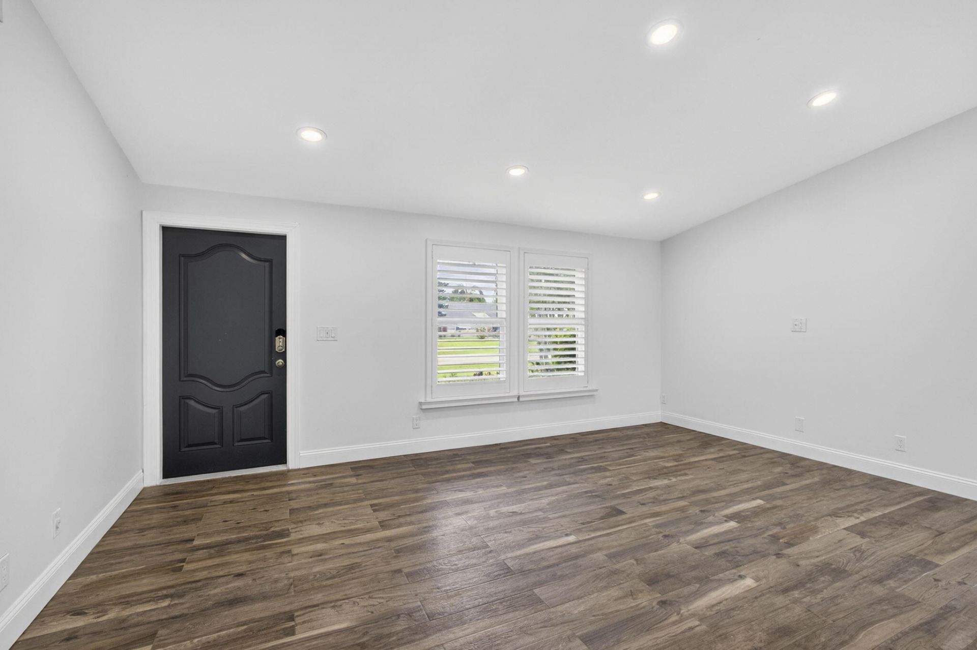 8443 Elaine Drive, Boynton Beach, FL 33472 Photo