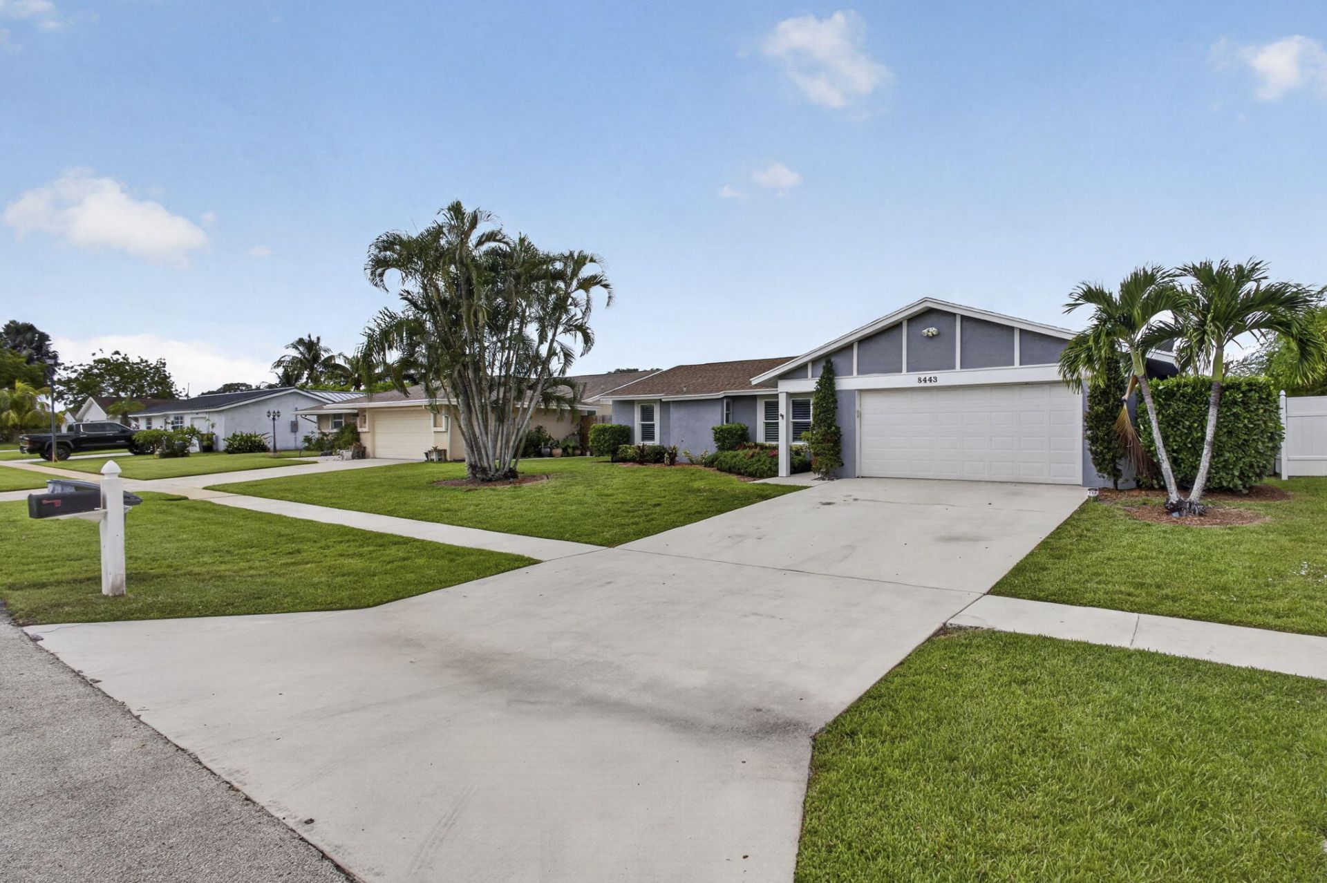 8443 Elaine Drive, Boynton Beach, FL 33472 Photo
