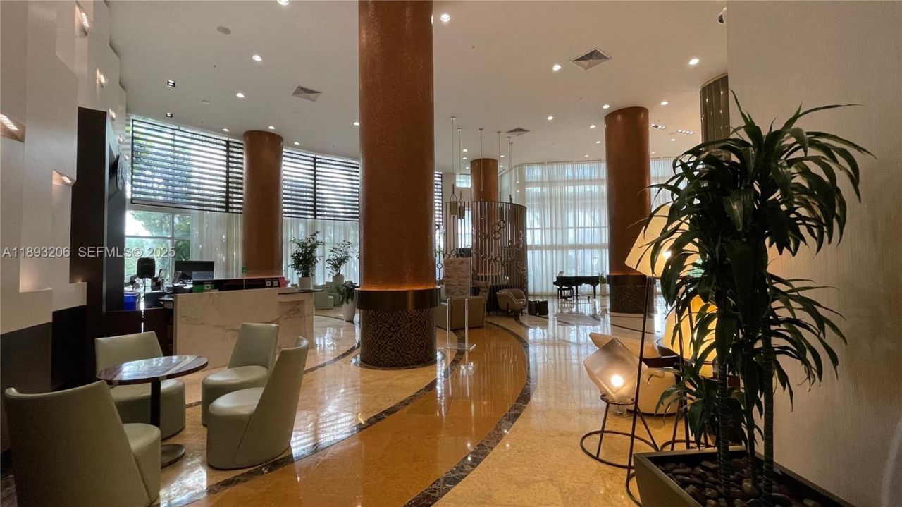 18001 Collins Avenue, Unit 2814, Sunny Isles Beach, FL 33160 Photo
