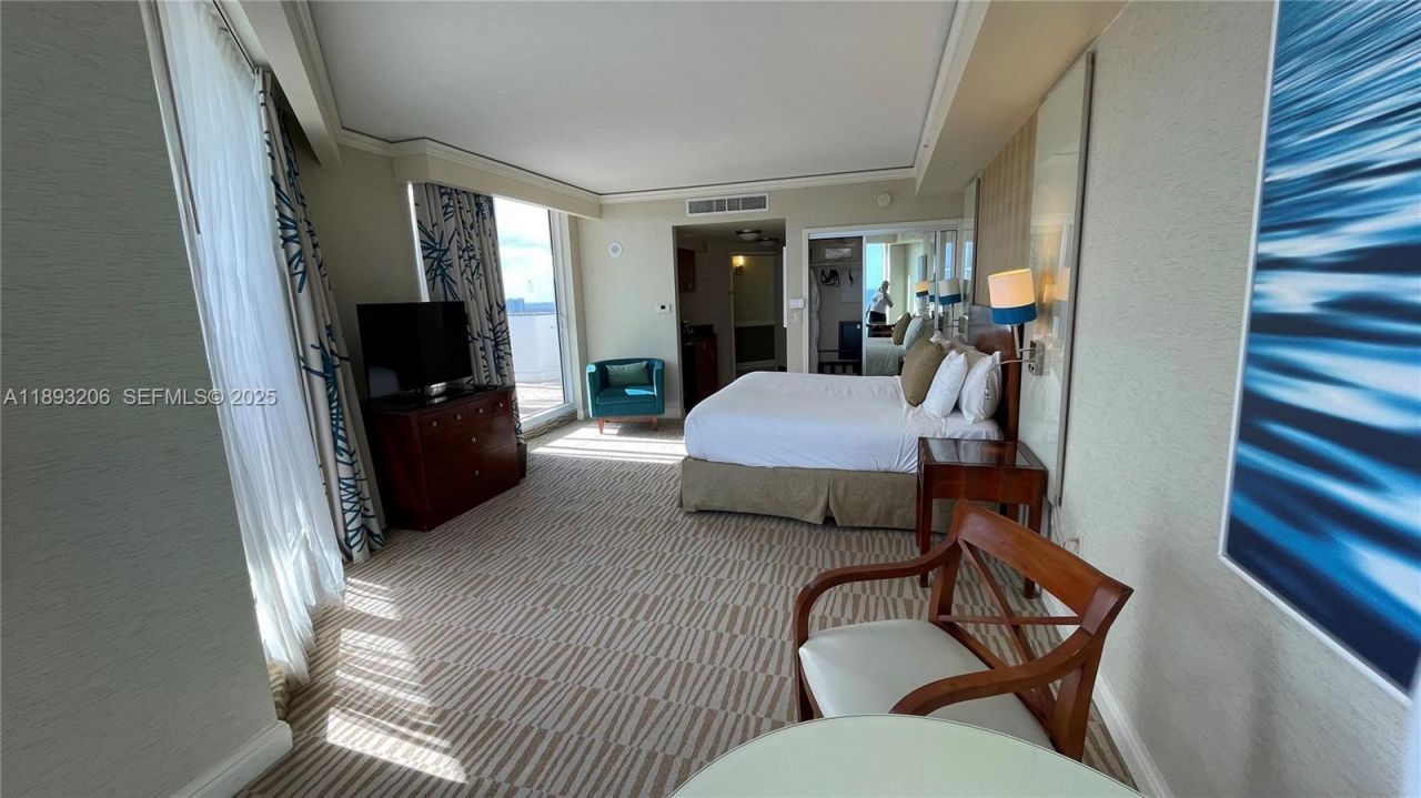 18001 Collins Avenue, Unit 2814, Sunny Isles Beach, FL 33160 Photo