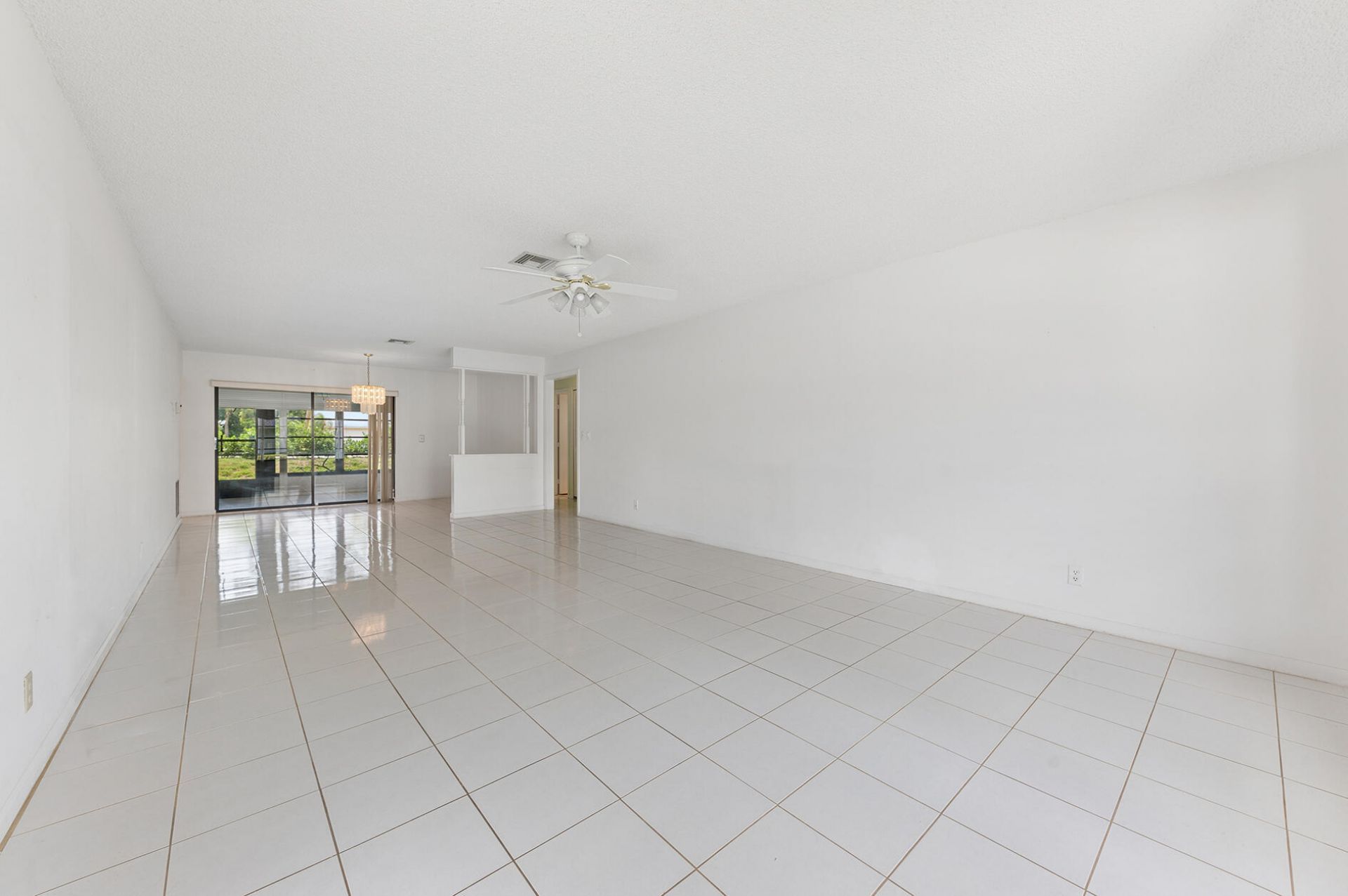 9795 Tabebuia Tree Drive, Unit B, Boynton Beach, FL 33436 Photo