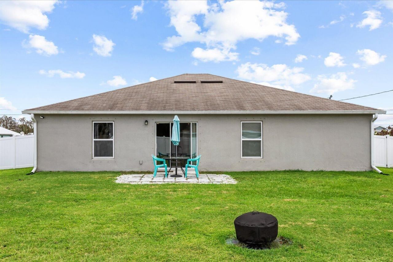 2226 SE Heathwood Circle, Port Saint Lucie, FL 34952 Photo