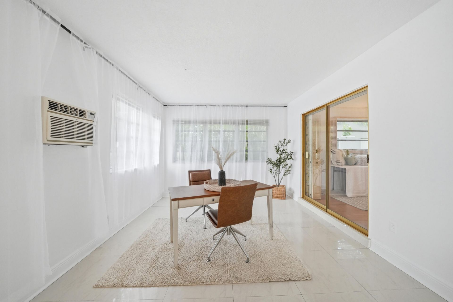 5501 Monroe Street, Hollywood, FL 33021 Photo