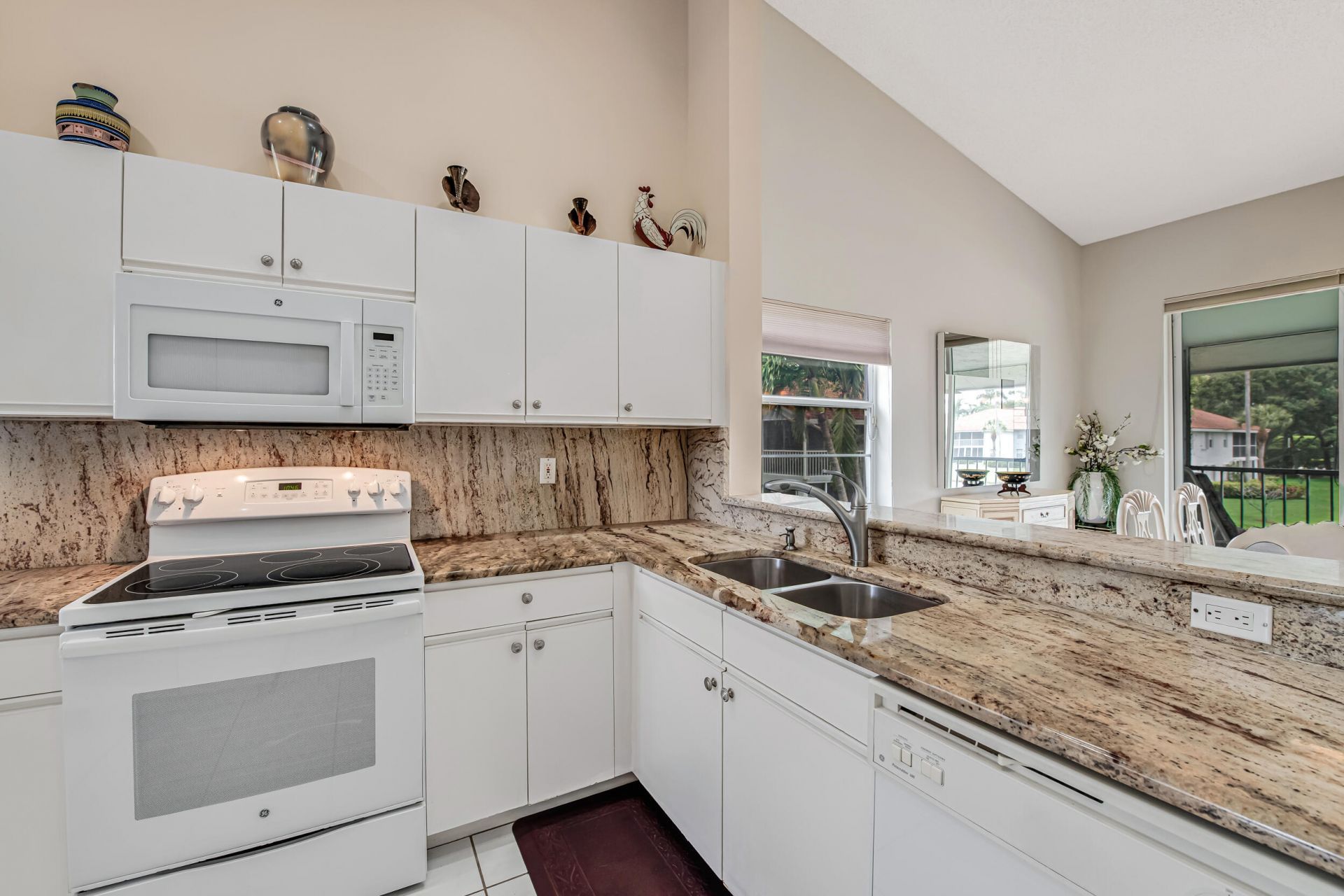 7384 Lake Meadow Way, Unit 201, Boynton Beach, FL 33437 Photo