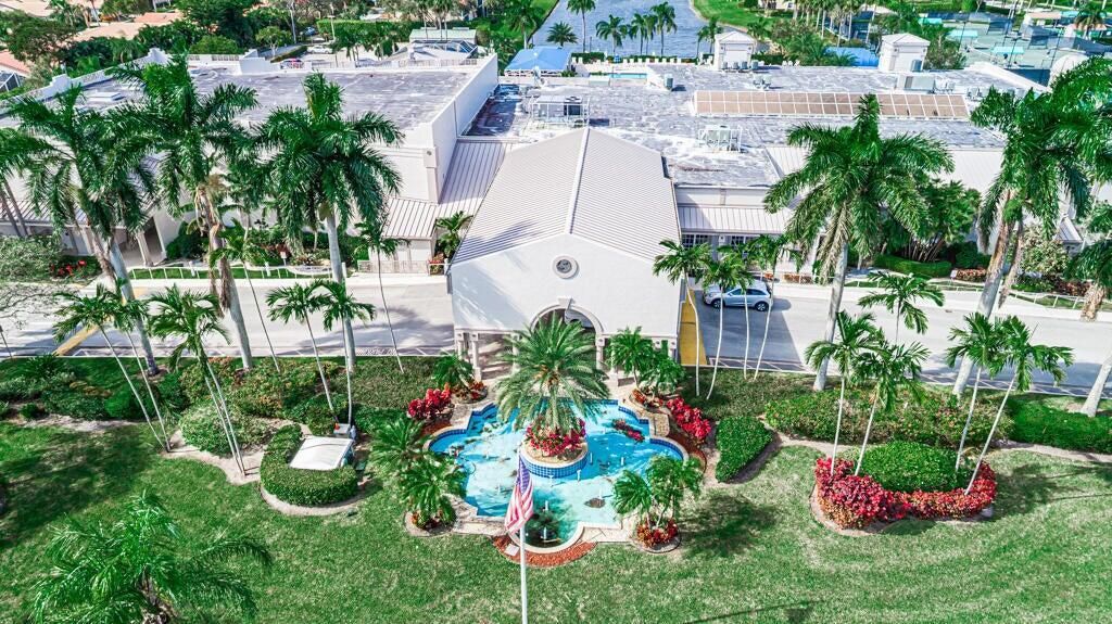 7384 Lake Meadow Way, Unit 201, Boynton Beach, FL 33437 Photo