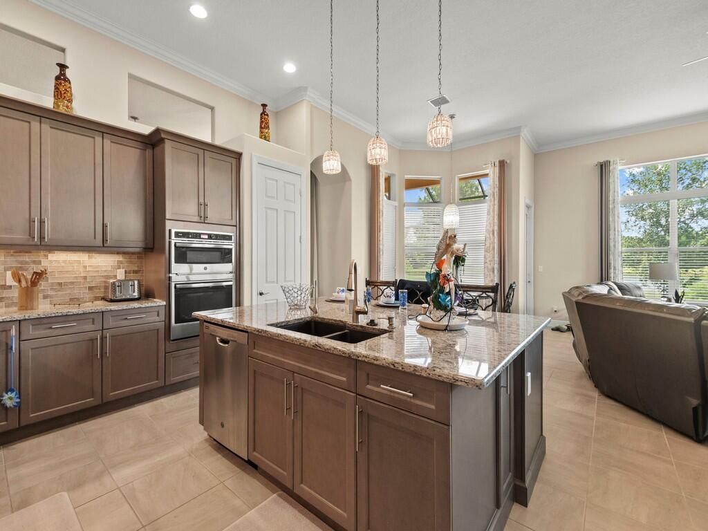 4405 65th Drive, Vero Beach, FL 32967 Photo