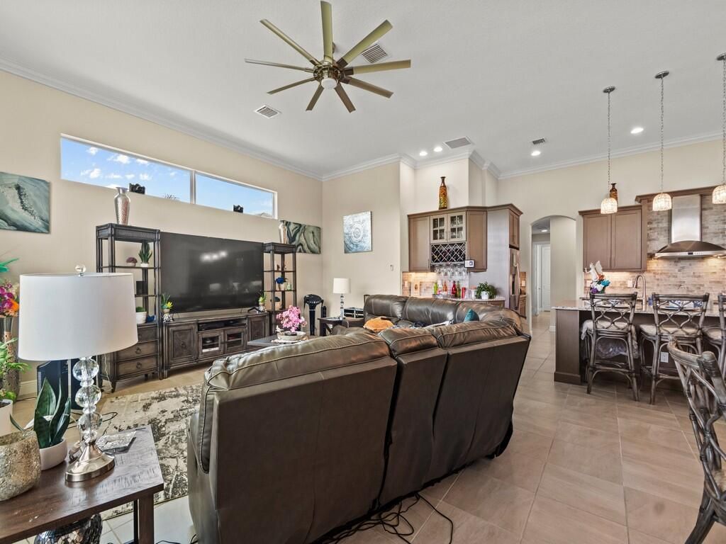 4405 65th Drive, Vero Beach, FL 32967 Photo