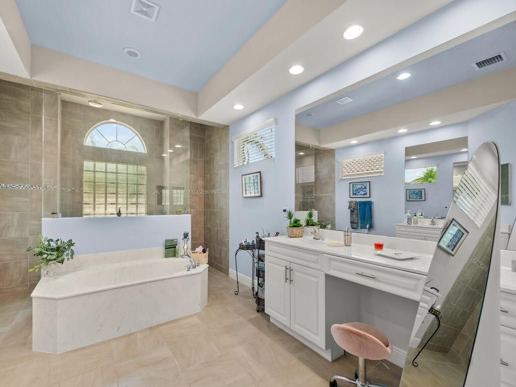 4405 65th Drive, Vero Beach, FL 32967 Photo