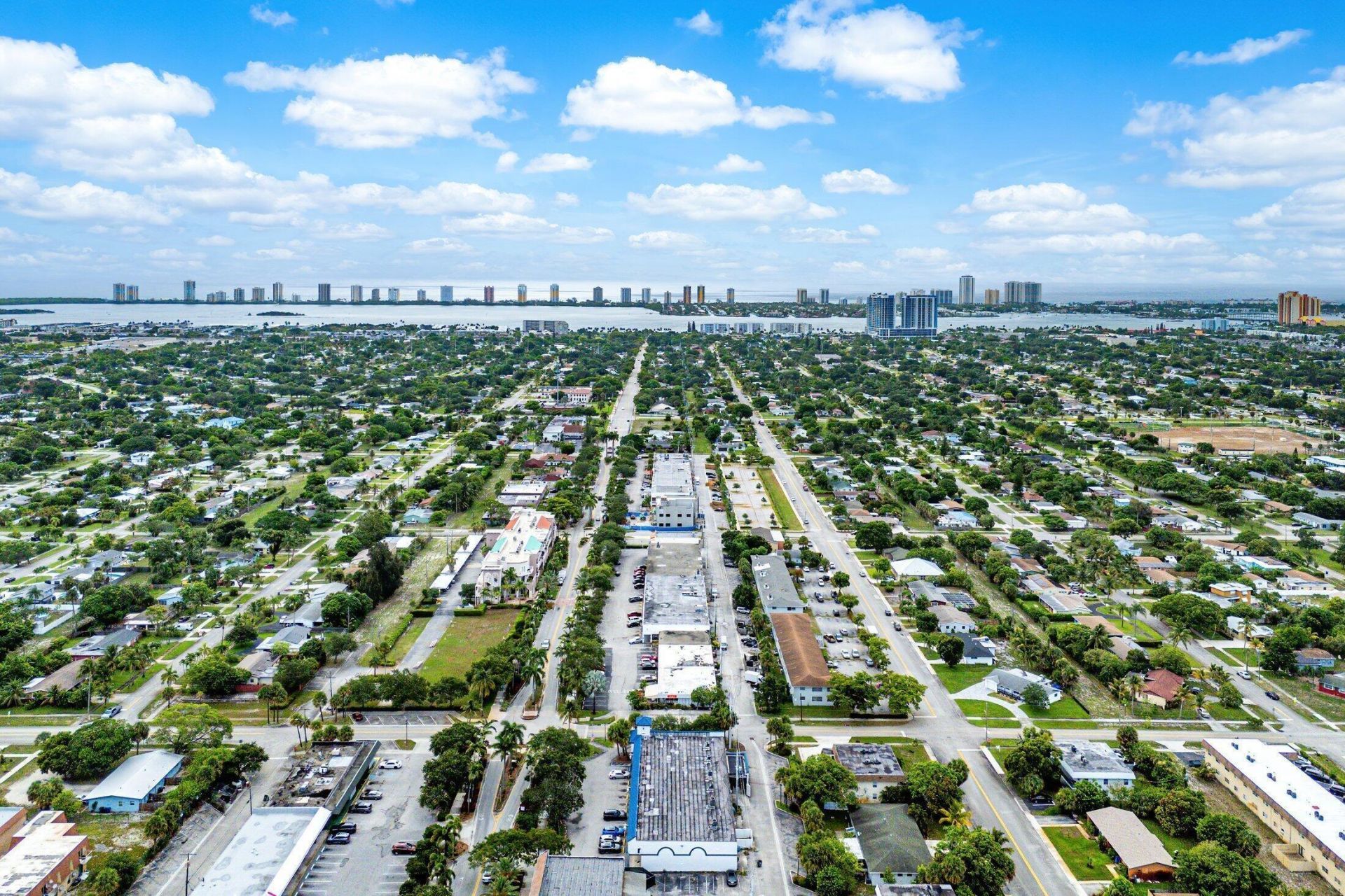 810 Park Avenue, Lake Park, FL 33403 Photo