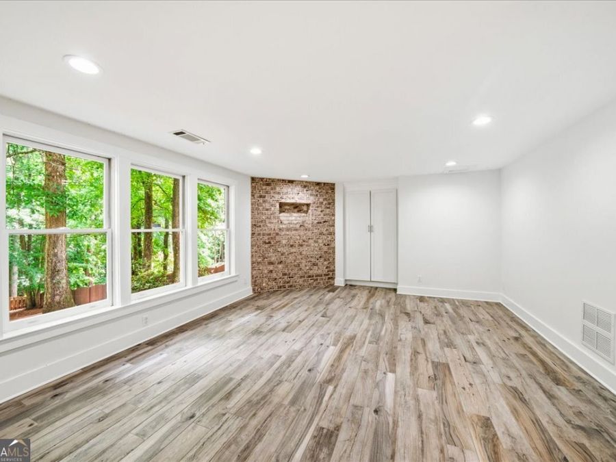Property Image 54