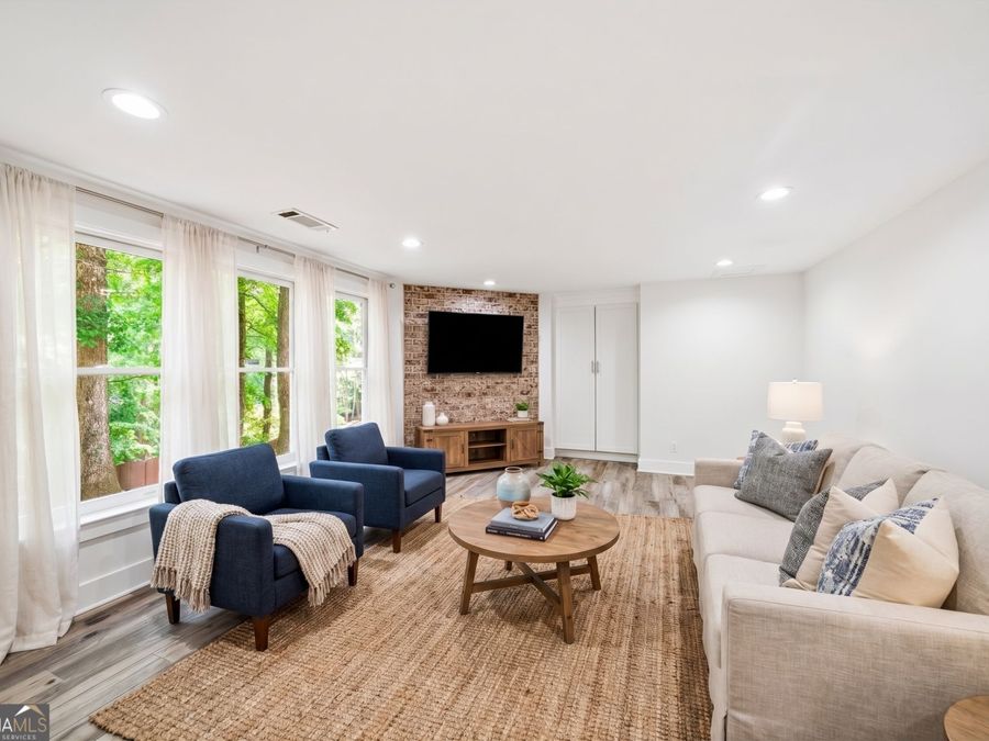 Property Image 62