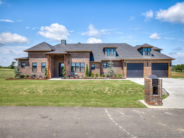 121 Ray Drive , Fort Gibson, OK 74434