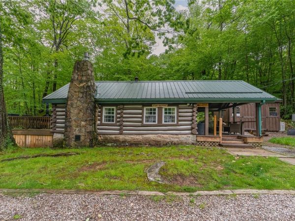124 New Beaver Creek Rd, Markleysburg, PA 15459