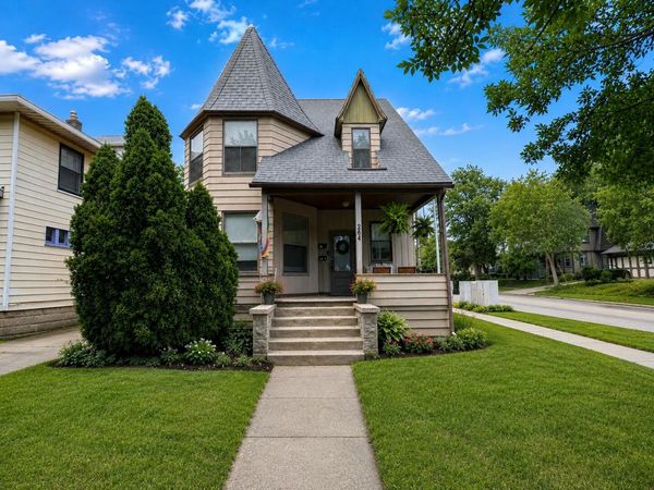 264 Eastern Avenue SE, Grand Rapids, MI 49503