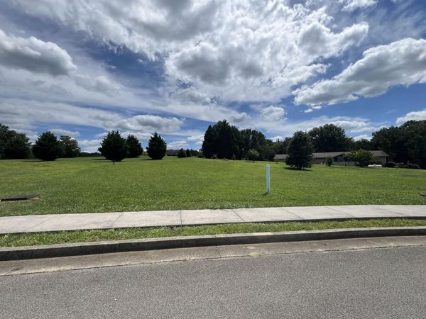5166 Aspen Avenue, Morristown, TN 37813