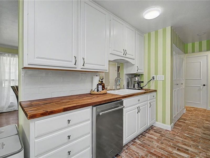 6020 Culpepper Court, Centerville, OH 45459 Photo 12