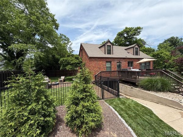 1901 Krekel Place , St Charles, MO 63301