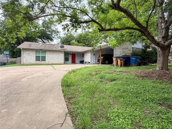 911 Kirschner PL, Unit A, Austin, TX 78758
