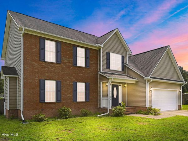 206 Honey Court E, Jacksonville, NC 28540