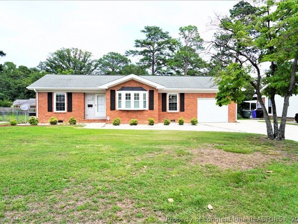 319 Whitney Drive, Fayetteville, NC 28303