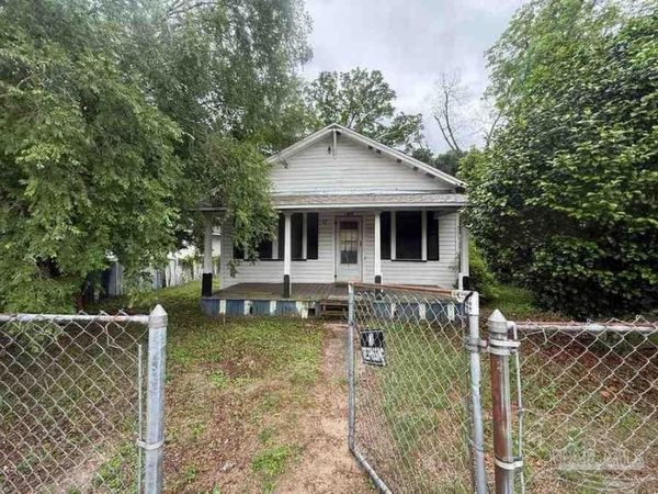 3007 W Cervantes St, Pensacola, FL 32505