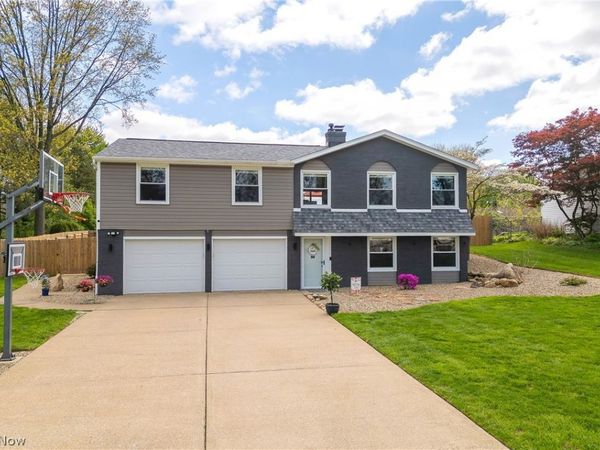 8318 Kellydale Street NW, Massillon, OH 44646