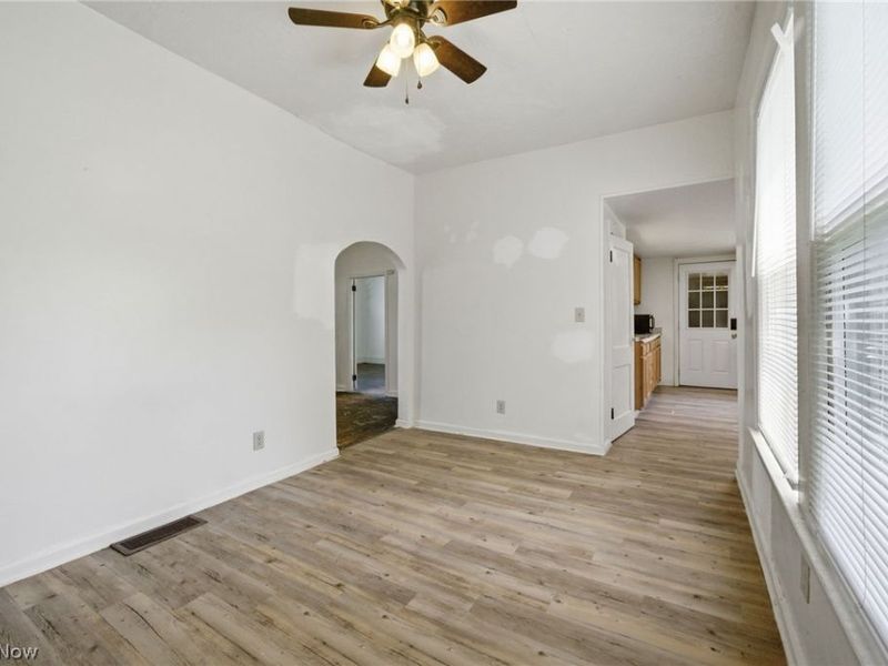 115 W 30th Street, Lorain, OH 44055 Photo 11