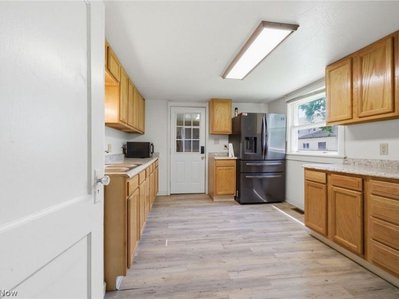 115 W 30th Street, Lorain, OH 44055 Photo 4