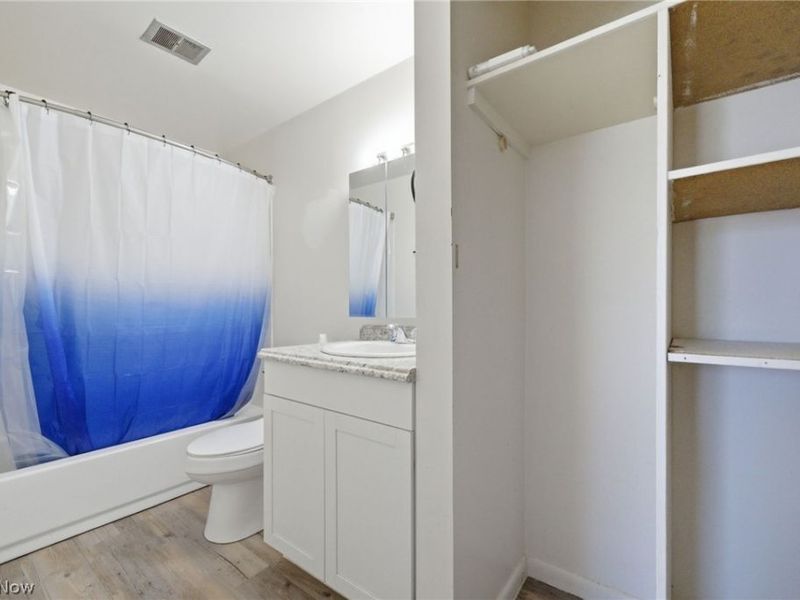 115 W 30th Street, Lorain, OH 44055 Photo 7