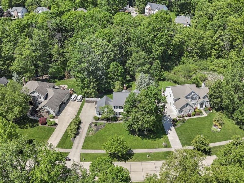 705 Lake Trail, Aurora, OH 44202 Photo 48