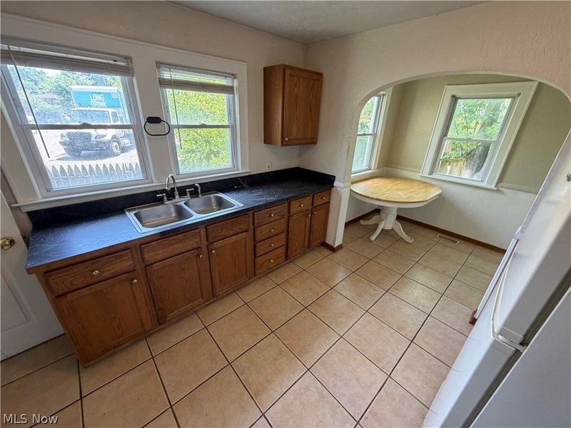 918 Frederick Boulevard , Akron, OH 44320 Photo 12