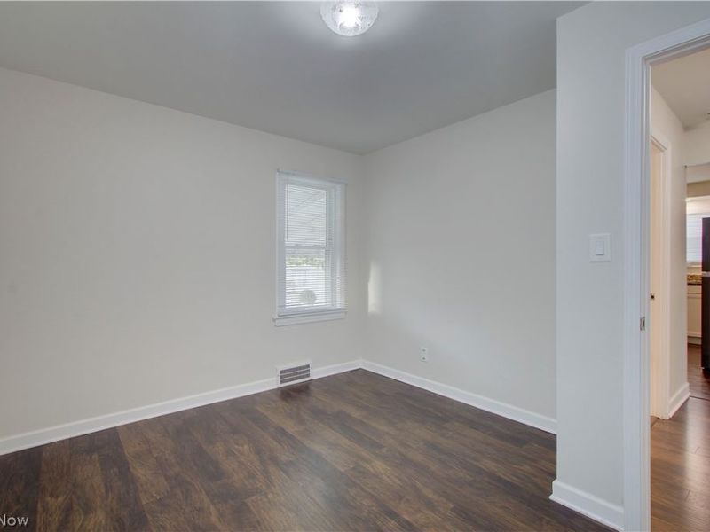 7612 Ira Avenue, Brooklyn, OH 44144 Photo 22