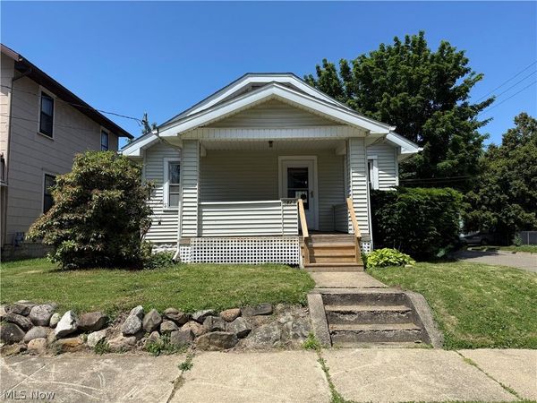 1821 Marks Avenue , Akron, OH 44305