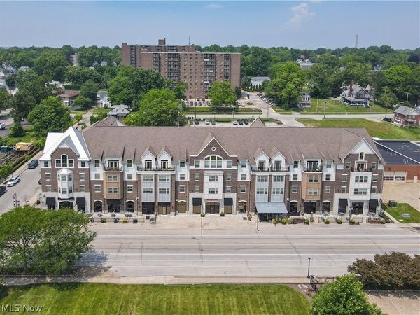 1846 Front Street , Unit 408, Cuyahoga Falls, OH 44221