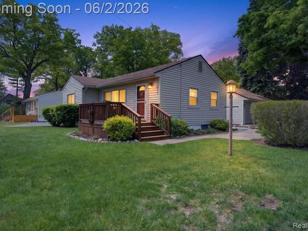 3993 Maiden Street, Waterford Twp, MI 48329