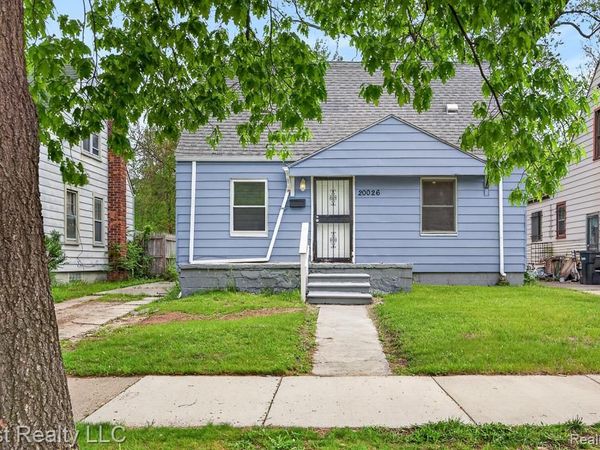 20026 Fenmore Street , Detroit, MI 48235