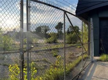 22400 SCHOOLCRAFT , Detroit, MI 48223