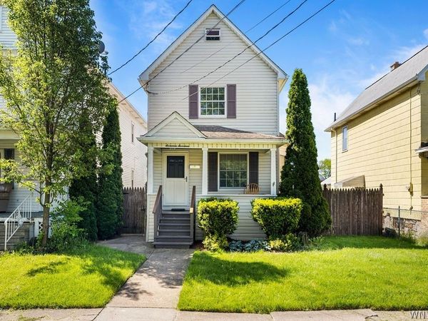 1717 Willow Avenue , Niagara Falls, NY 14305