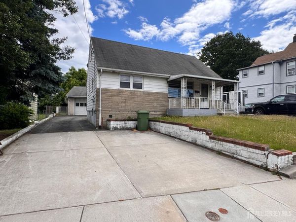 554 Ridgeway Avenue, South Amboy, NJ 08879