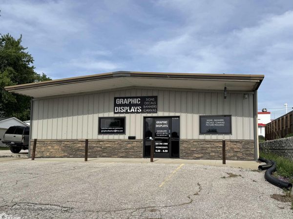 705 S Elm Street, Creston, IA 50801