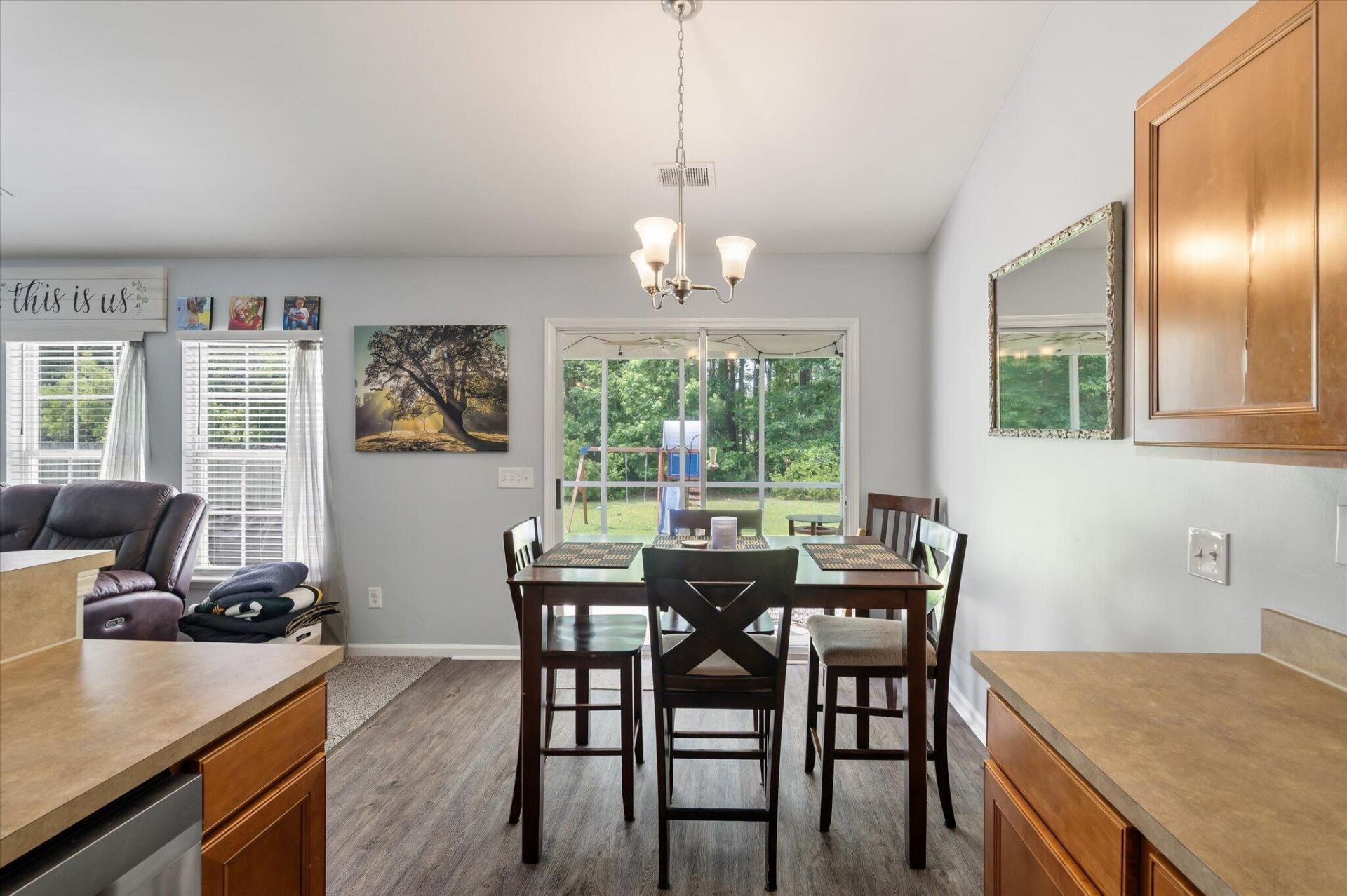 120 Avonshire Drive Photo 14