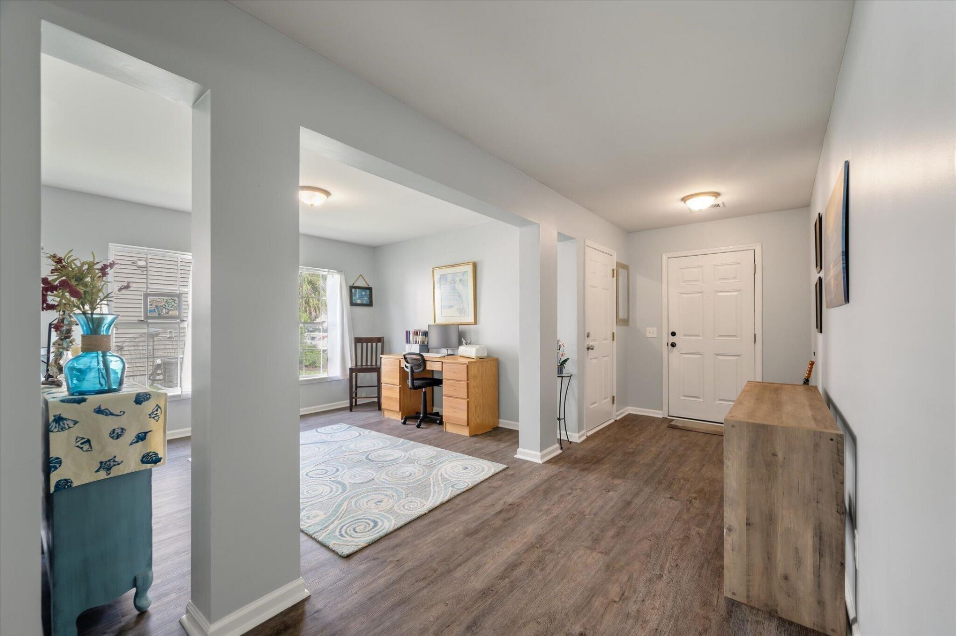 120 Avonshire Drive Photo 15