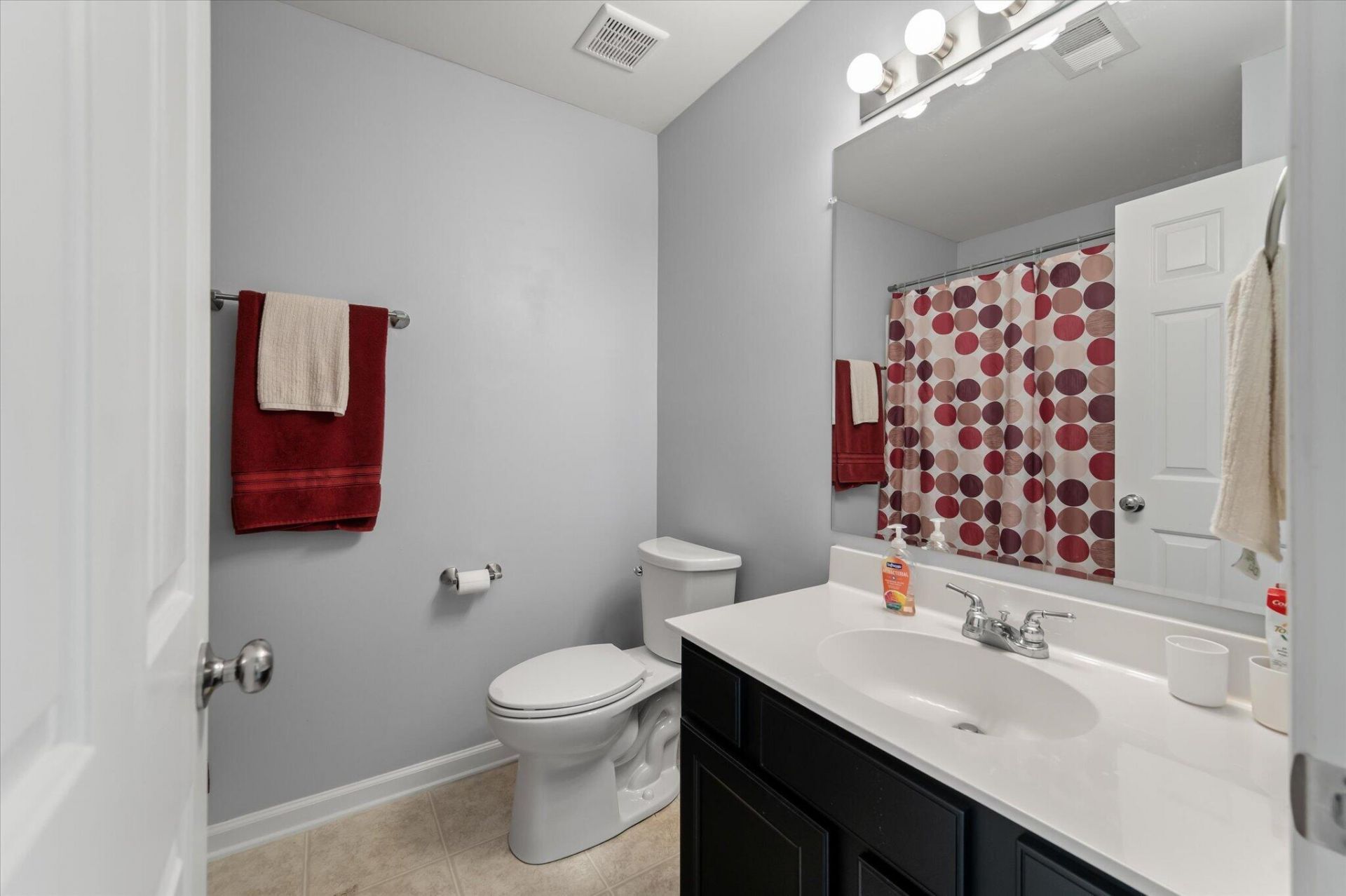 120 Avonshire Drive Photo 25