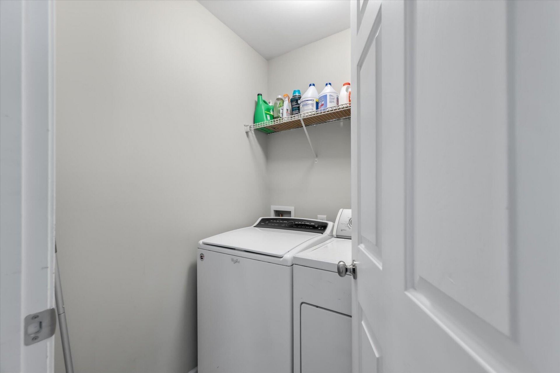120 Avonshire Drive Photo 26
